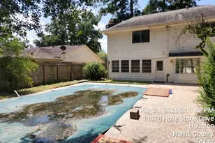 11918 Holly Stone Dr, Houston, TX 77070 - Photo 13