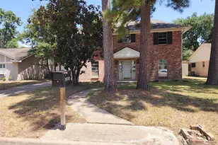 11918 Holly Stone Dr, Houston, TX 77070 - Photo 1