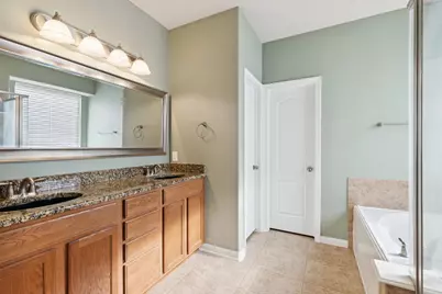 9631 W Amber Bluff Lane, Katy, TX 77494 - Photo 9