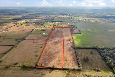 4041 County Road 2058, Hull, TX 77564 - Photo 11