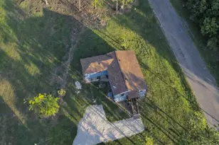 202 Snug Harbor Dr, Liverpool, TX 77577 - Photo 21