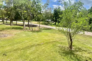 202 Snug Harbor Dr, Liverpool, TX 77577 - Photo 19