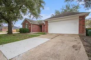 3530 Wellington Dr, Pearland, TX 77584 - Photo 1