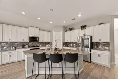 2405 Songlark Springs Place, Pearland, TX 77089 - Photo 9