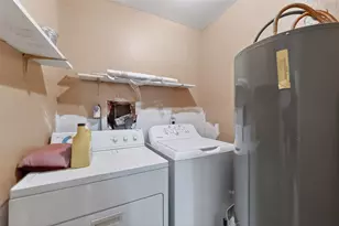 12743 Leader St, Houston, TX 77072 - Photo 9