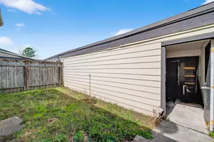 12743 Leader St, Houston, TX 77072 - Photo 33