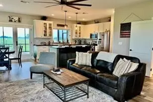 6515 Prihoda Rd, Willow Springs, TX 78940 - Photo 7