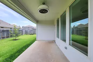 907 Youth Water Rd, Montgomery, TX 77316 - Photo 33
