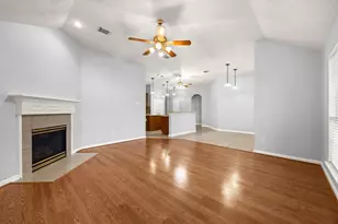 4902 Bonny Loch Ln, Houston, TX 77084 - Photo 17