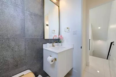 5702 Fairdale Ln #C, Houston, TX 77057 - Photo 23