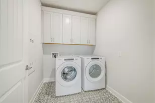 6804 Westview Dr, Houston, TX 77055 - Photo 19