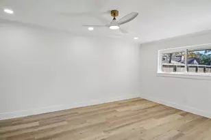 10627 Inwood Dr, Houston, TX 77042 - Photo 15