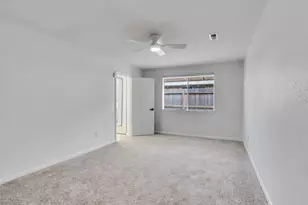 15814 Roxton Ridge Dr, Houston, TX 77598 - Photo 21