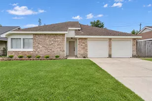 15814 Roxton Ridge Dr, Houston, TX 77598 - Photo 1