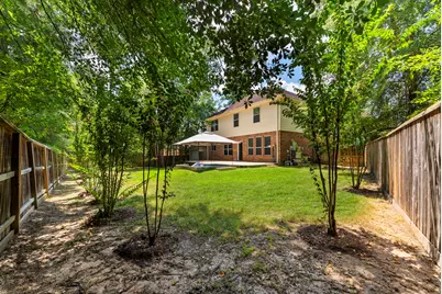 10 Otter Lodge Place, The Woodlands, TX 77382 - Photo 37