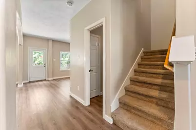 10 Otter Lodge Place, The Woodlands, TX 77382 - Photo 9