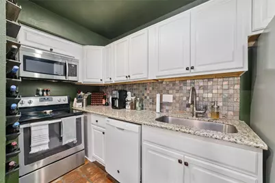 3400 Timmons Lane #68, Houston, TX 77027 - Photo 11