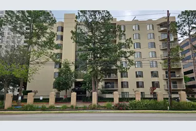 661 Bering Drive #407, Houston, TX 77057 - Photo 1