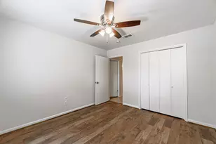 124 Dogwood St, Sugar Land, TX 77478 - Photo 29