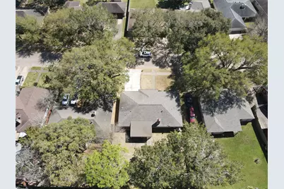 124 Dogwood Street, Sugar Land, TX 77478 - Photo 39
