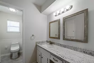 124 Dogwood St, Sugar Land, TX 77478 - Photo 37