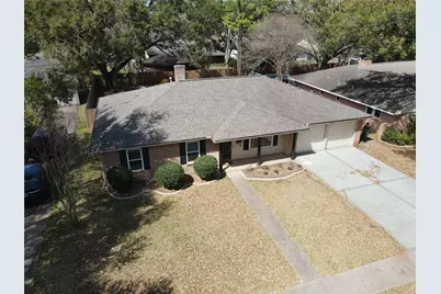 124 Dogwood Street, Sugar Land, TX 77478 - Photo 1