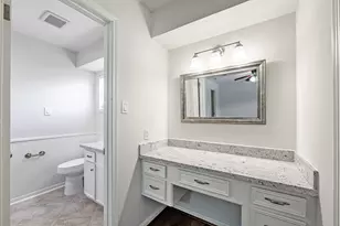 124 Dogwood St, Sugar Land, TX 77478 - Photo 33