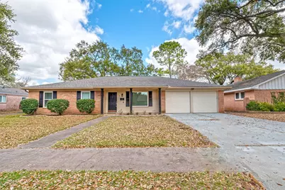 124 Dogwood Street, Sugar Land, TX 77478 - Photo 3