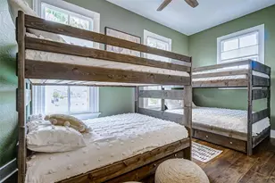 1210 Broadway Ave J St, Galveston, TX 77550 - Photo 27