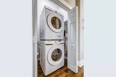 1210 Broadway Avenue J Street, Galveston, TX 77550 - Photo 19