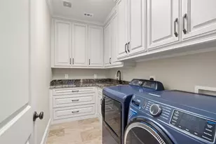 6806 Heron Dr, Houston, TX 77087 - Photo 41