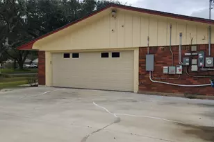 616 Cannan Dr, Angleton, TX 77515 - Photo 7