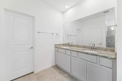 7122 Clearwater Cove Drive, Cypress, TX 77433 - Photo 5