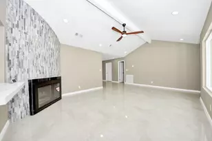 16114 Forest Bend Ave, Friendswood, TX 77546 - Photo 7