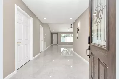 16114 Forest Bend Avenue, Friendswood, TX 77546 - Photo 3