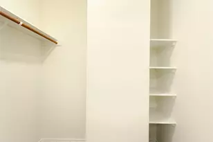 17497 Red Oak Dr, Houston, TX 77090 - Photo 25