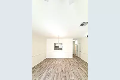 17497 Red Oak Drive #7497, Houston, TX 77090 - Photo 11