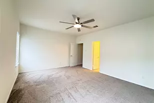 17497 Red Oak Dr, Houston, TX 77090 - Photo 31