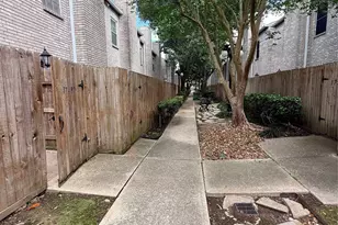 17497 Red Oak Dr, Houston, TX 77090 - Photo 17