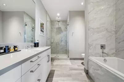 1409 Post Oak Boulevard #1903, Houston, TX 77056 - Photo 17