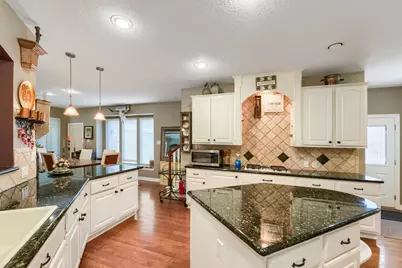 5518 Maybrook Park Lane, Katy, TX 77450 - Photo 11