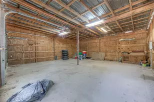 767 Windwood Dr, Livingston, TX 77351 - Photo 17