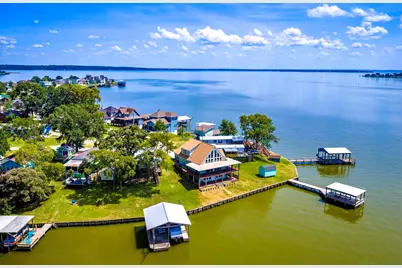 578 Dove Island, Livingston, TX 77351 - Photo 1