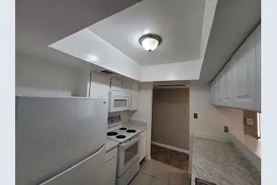 2814 S Bartell Drive #10, Houston, TX 77054 - Photo 5
