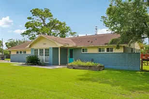 3519 Hwy 146 S, Shoreacres, TX 77571 - Photo 1