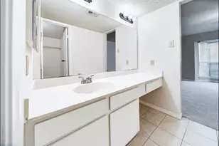 1515 Sandy Springs Rd, Houston, TX 77042 - Photo 19