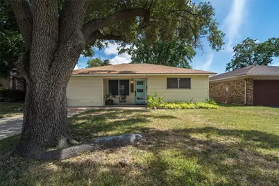813 Dutch Street, Deer Park, TX 77536 - Photo 1