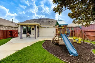 1018 Larkfield Dr, Richmond, TX 77469 - Photo 1