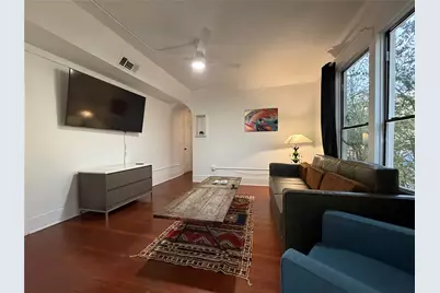 402 Hyde Park Boulevard #4, Houston, TX 77006 - Photo 3