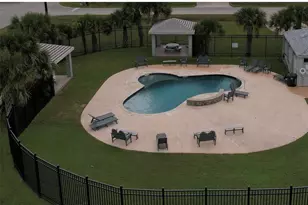 18307 Warrior Rd, Galveston, TX 77554 - Photo 39